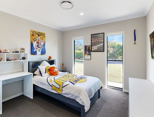 This is the life...Exceptional Cooroibah Home image 15