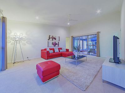 17 Margaret Crescent, Wakerley