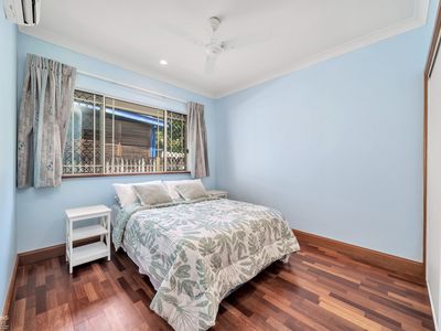 13 Rose Street, Westcourt