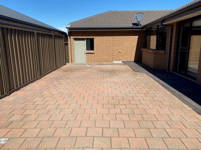 10 Bayley Circuit, Trott Park