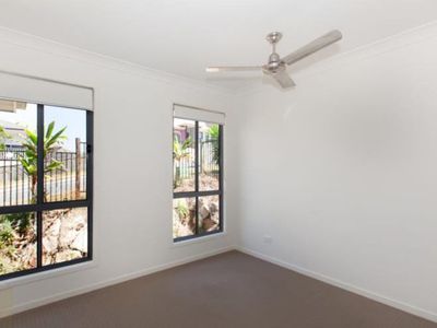 15 OPPERMAN DRIVE, Springfield Lakes