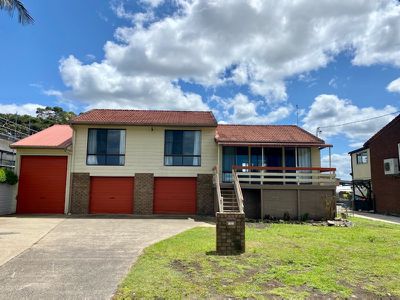 104 Bank Street, Woodburn