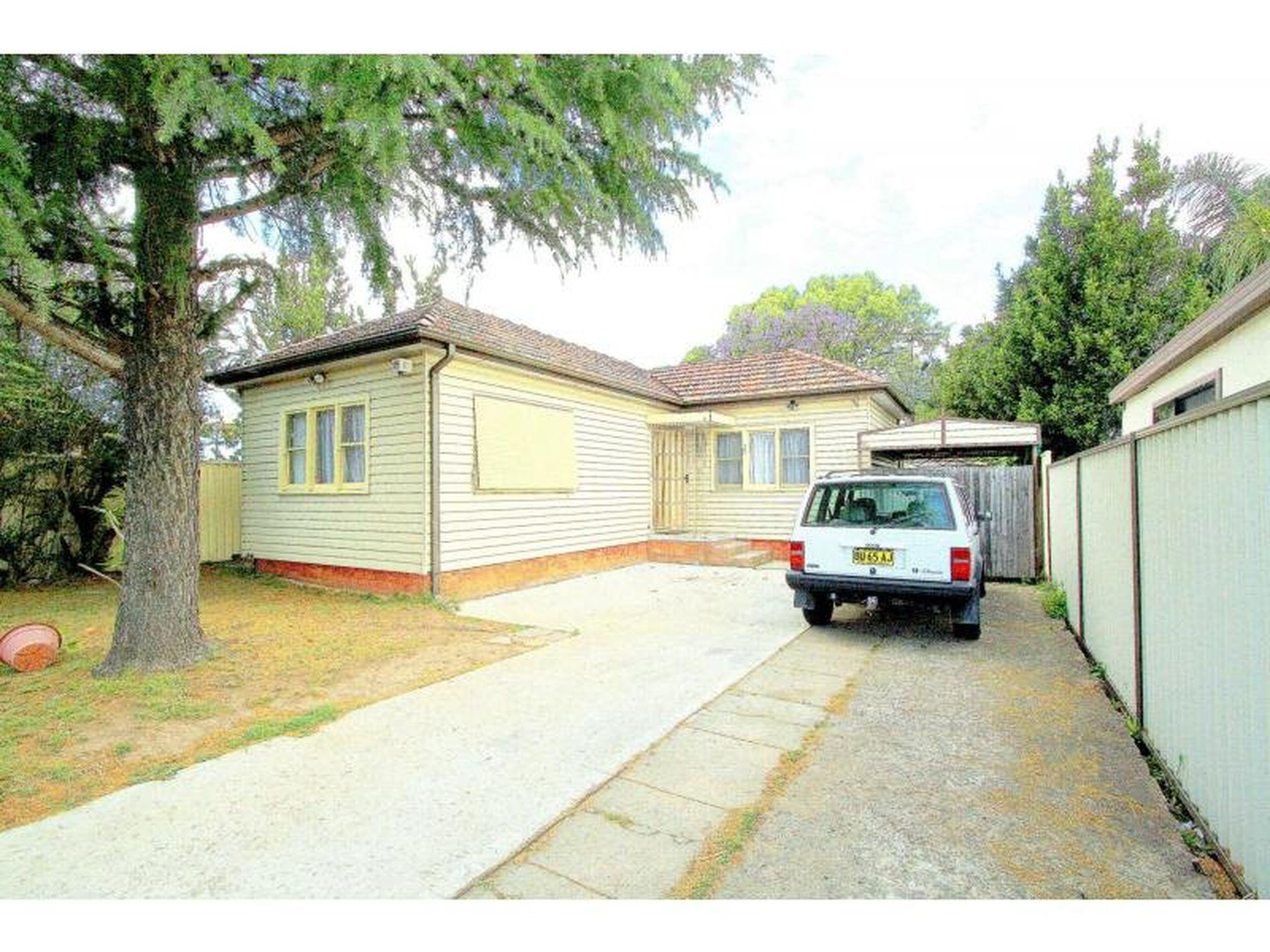 77 Batt Street, Chester Hill