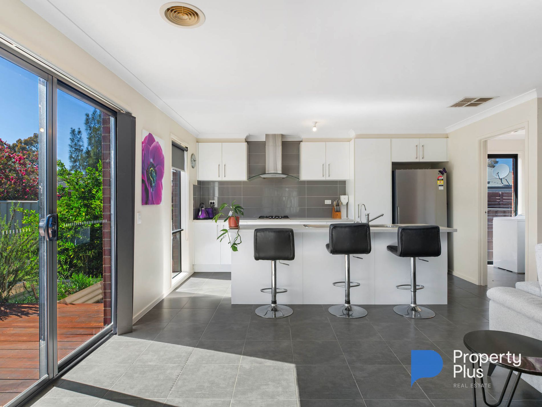 14 Freeman Drive, Kangaroo Flat