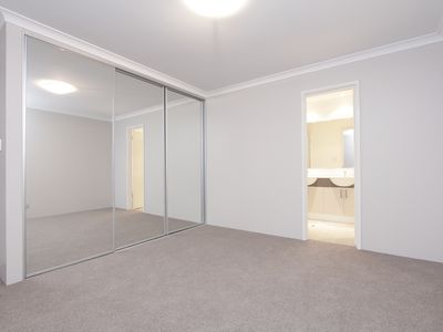 2 / 58 Central Avenue, Ascot