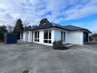 48 Constitution Avenue, Milton