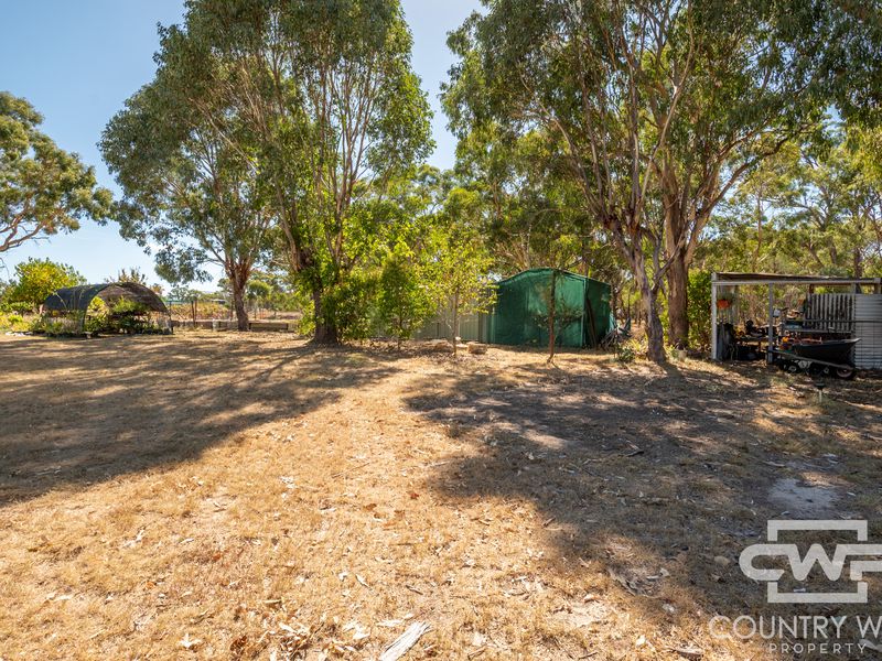 952 Polhill Road, Wellingrove