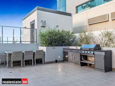 107 / 172 Railway Parade, West Leederville