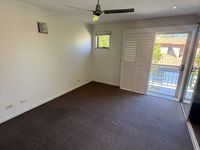 4 University Drive, Robina