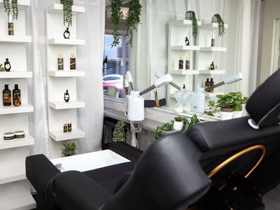 Pure Luxury Hair Spa