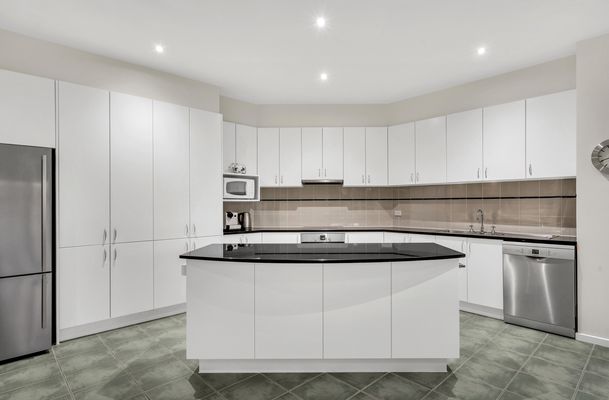 39 The Ridge, Oaklands Junction