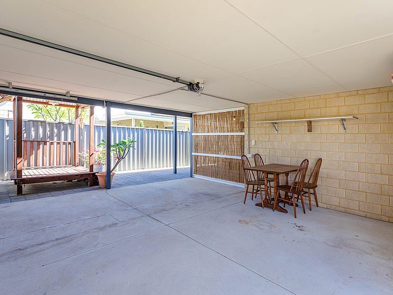 10 Saintly Turn, Byford