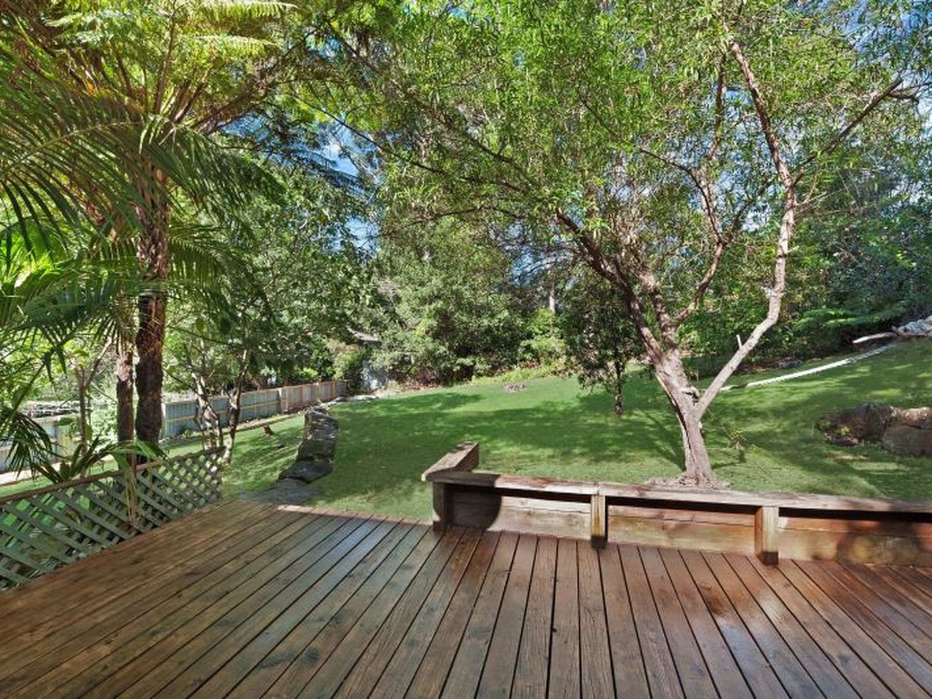 1 Bushland Avenue, Mollymook