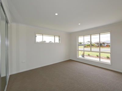 5 Oriole Court, Woodgate