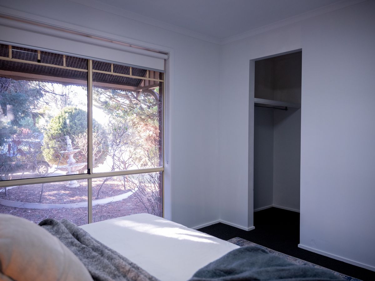 7 Carmarthen Close, Werribee