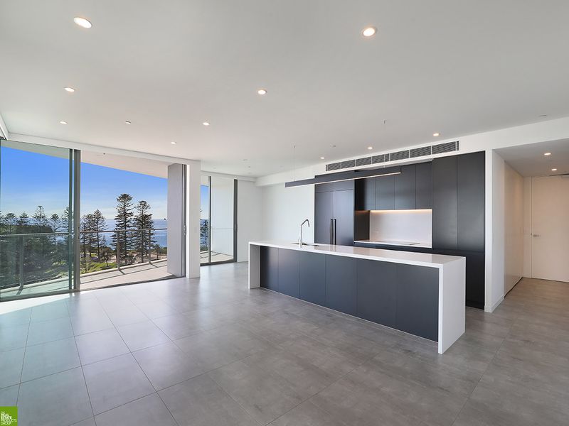 801 / 17 Harbour Street, Wollongong