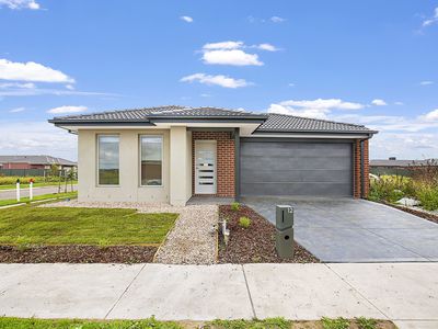 12 Ruff Way, Melton South