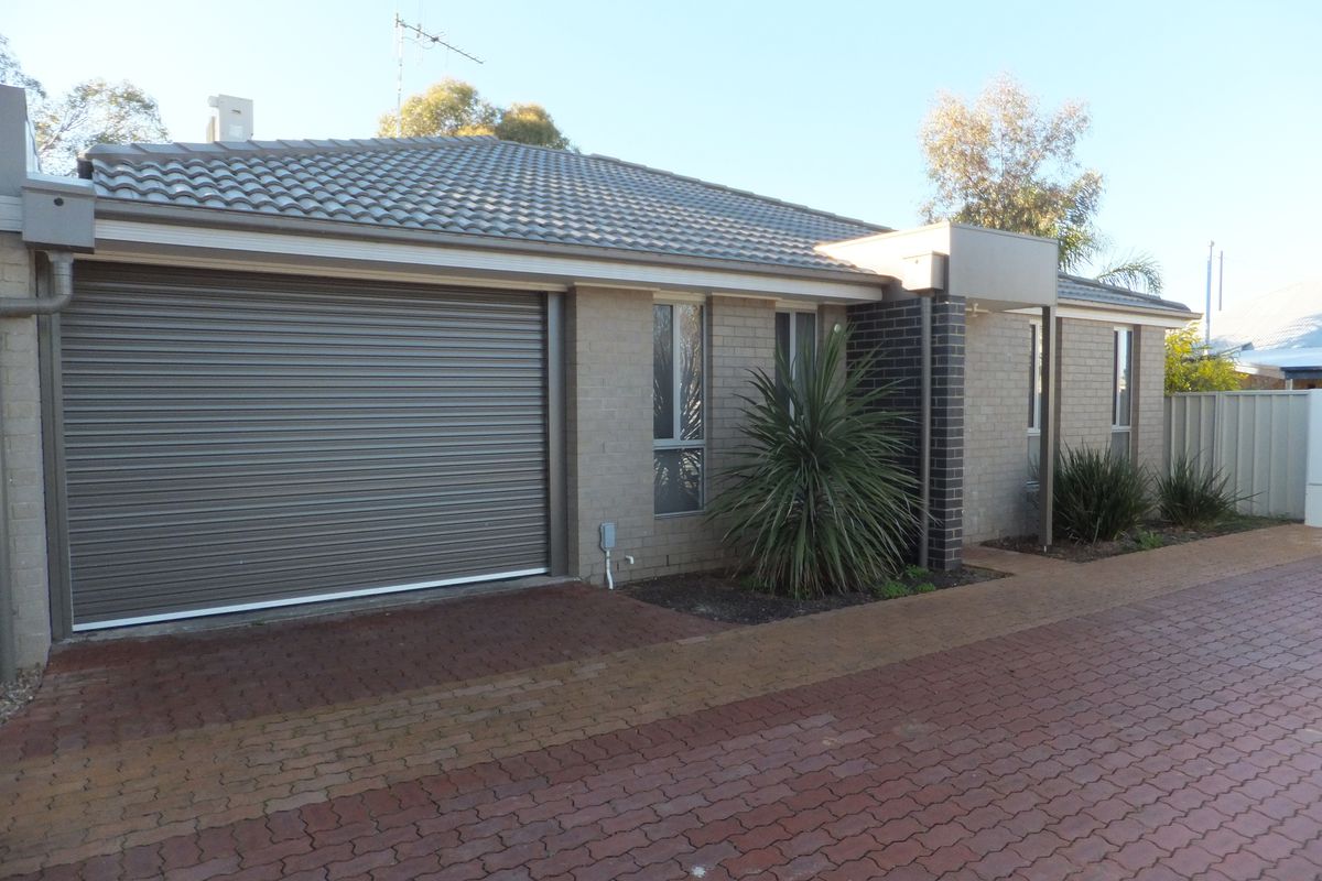 2 / 6 Tweddle Street, Kyabram