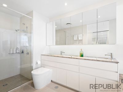 4301 / 2 SUNSET AVENUE, Paradise Point