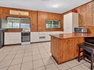 1446 Midge Point Road, Midge Point