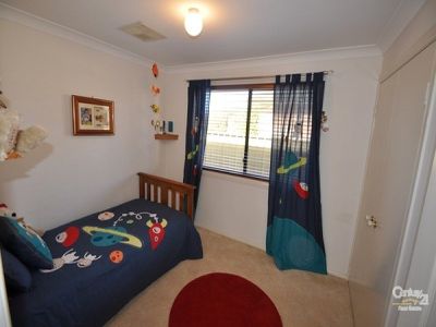94 Twickenham Drive, Dubbo
