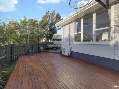 22 Bartlett Grove, Tawa