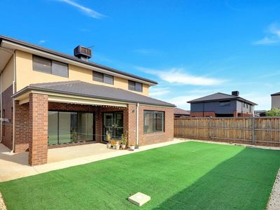 5 Fordham Road, Point Cook