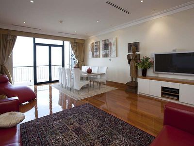 302 / 173 Mounts Bay Road, Perth