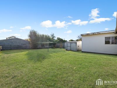 8 Lilac Avenue, Dandenong North