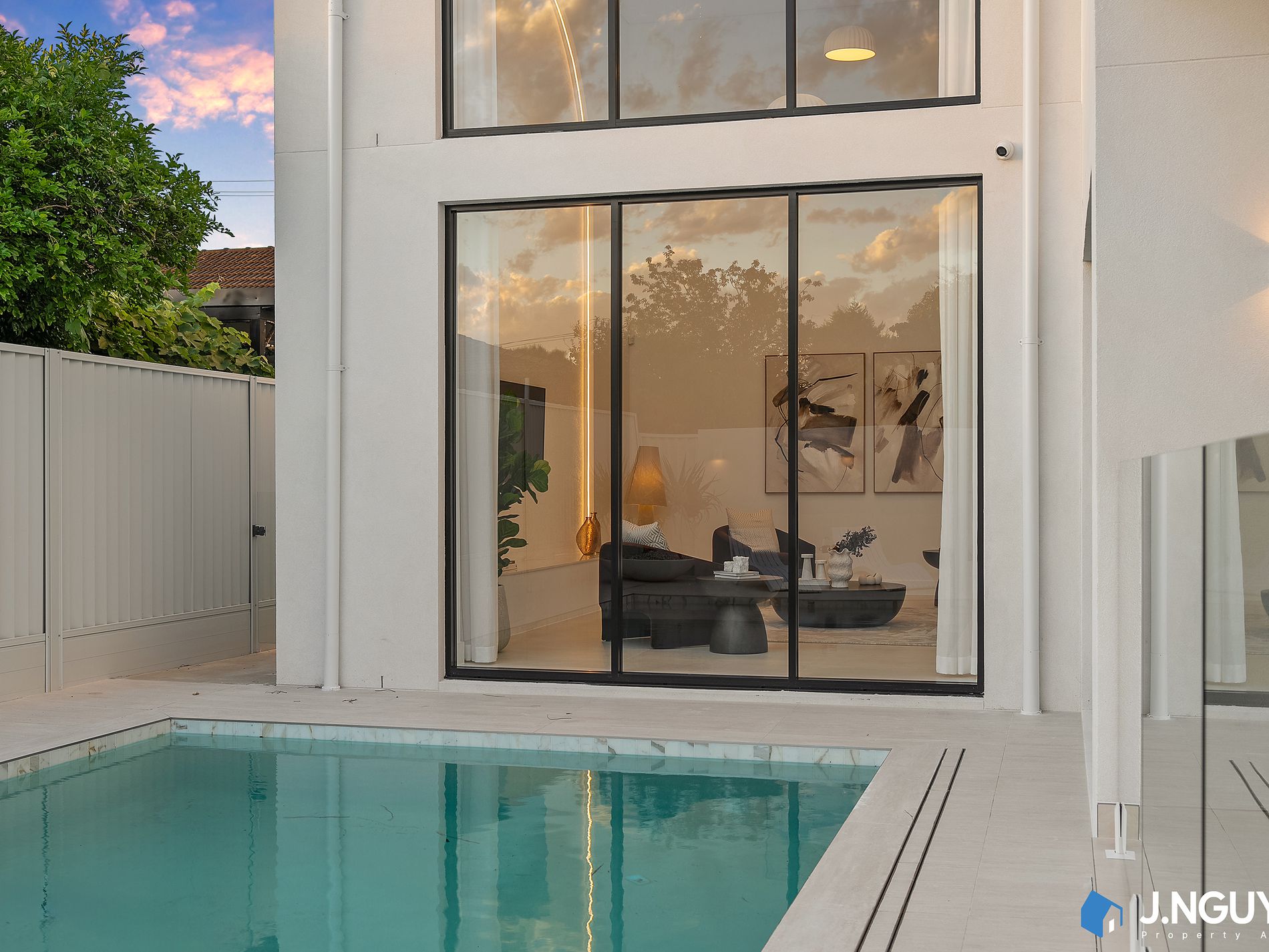 10 Benelong Avenue, Smithfield