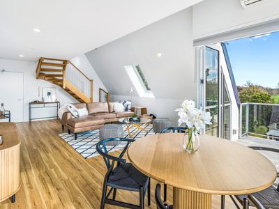 8 / 15 Peterborough Street, City Centre