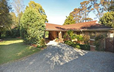 6 Young Street, Beaconsfield Upper