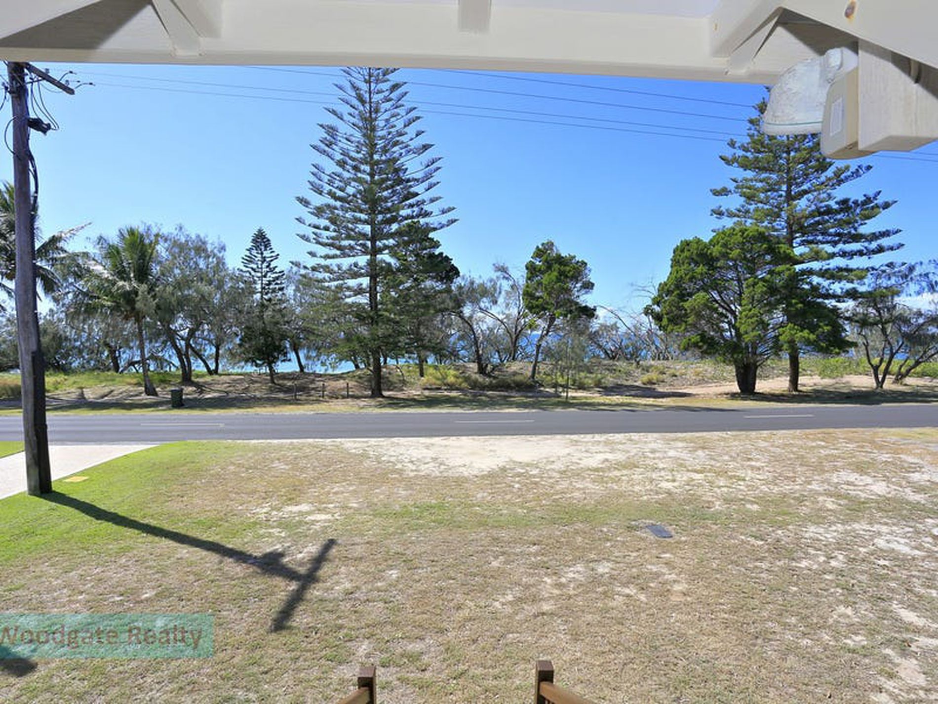 75 Esplanade, Woodgate