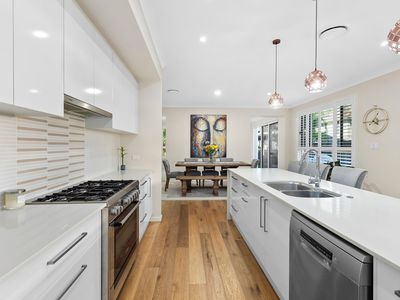 71 Feathertail Place, Wakerley