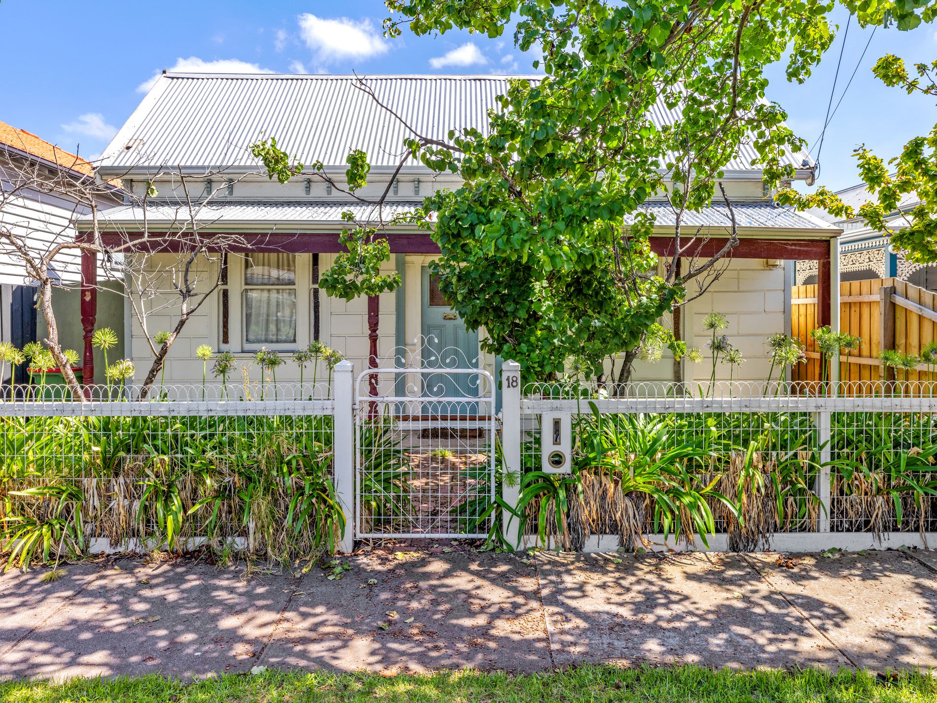 18 Fairlie Street, Yarraville