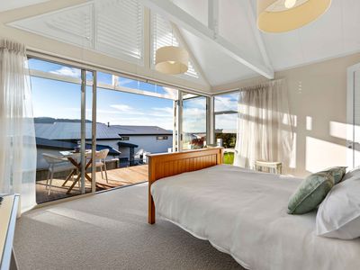 335 Highcliff Road, Highcliff