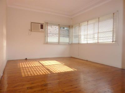 24 Hampden St, Beverly Hills