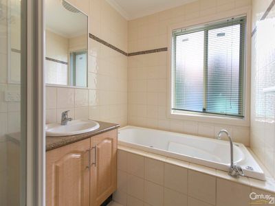 26 St Bernards Crescent, Lynbrook