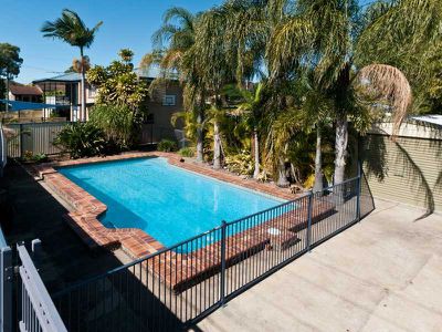 2 Creston Street, Raceview