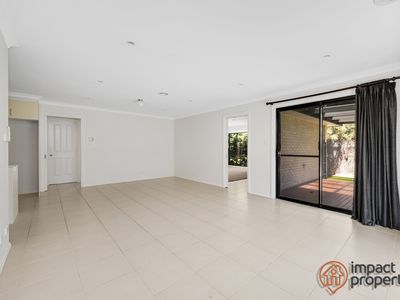 19 Patrick White Circuit, Franklin