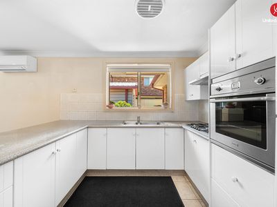 34 Coonabarabran Crescent, Hoxton Park