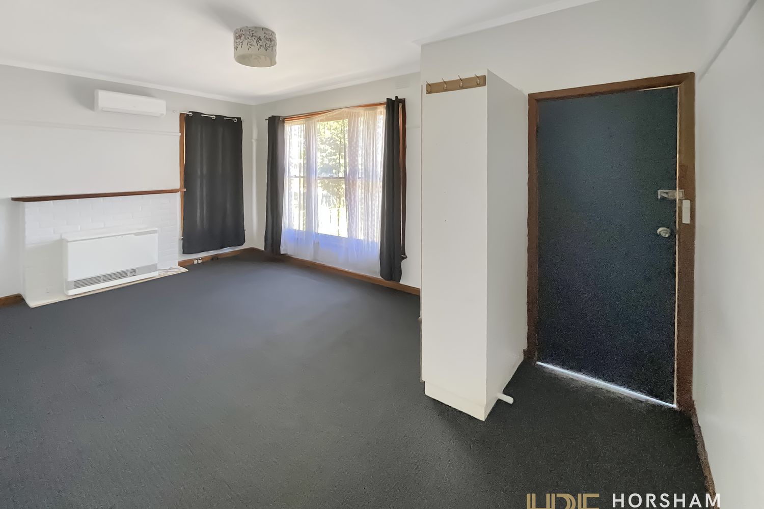 30 Elizabeth Street, Horsham