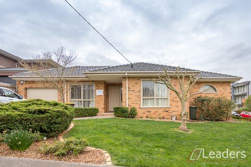 1 / 23 Barbara Avenue, Glen Waverley