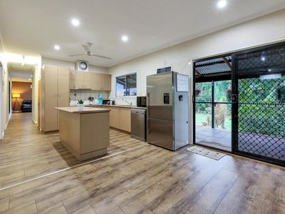 70 Sittella Road, Howard Springs