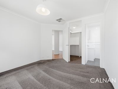 8A Bradshaw Crescent, Manning