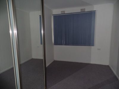 2 Sullivan Avenue, Lurnea