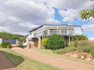 38 Adermann Dve, Kingaroy
