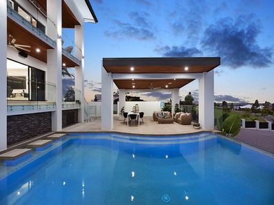 33 Kingfisher Crescent, Palmview