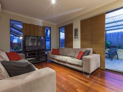 1 Oxalis Grove, Beeliar