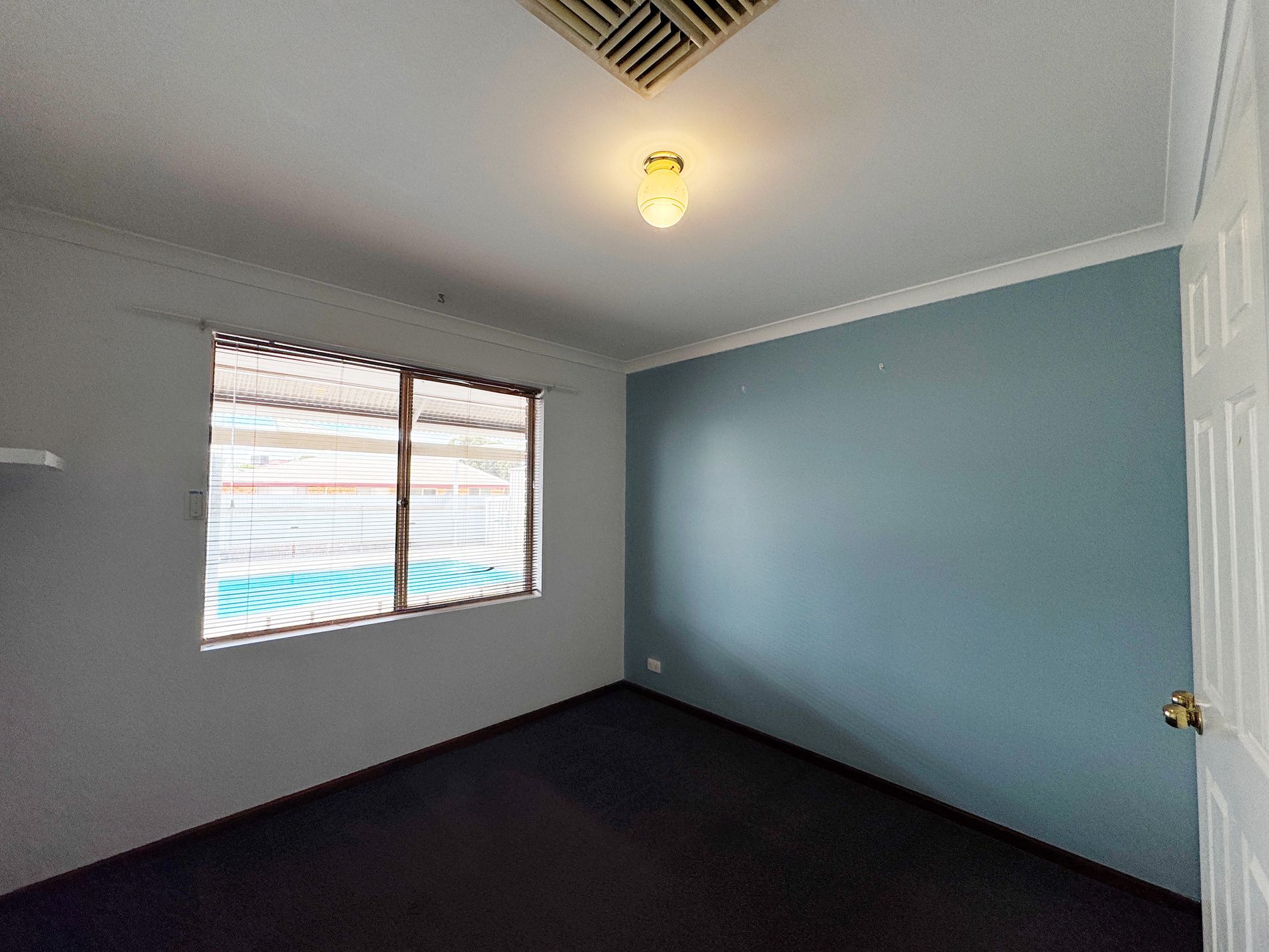 7 Osmetti Drive, Somerville